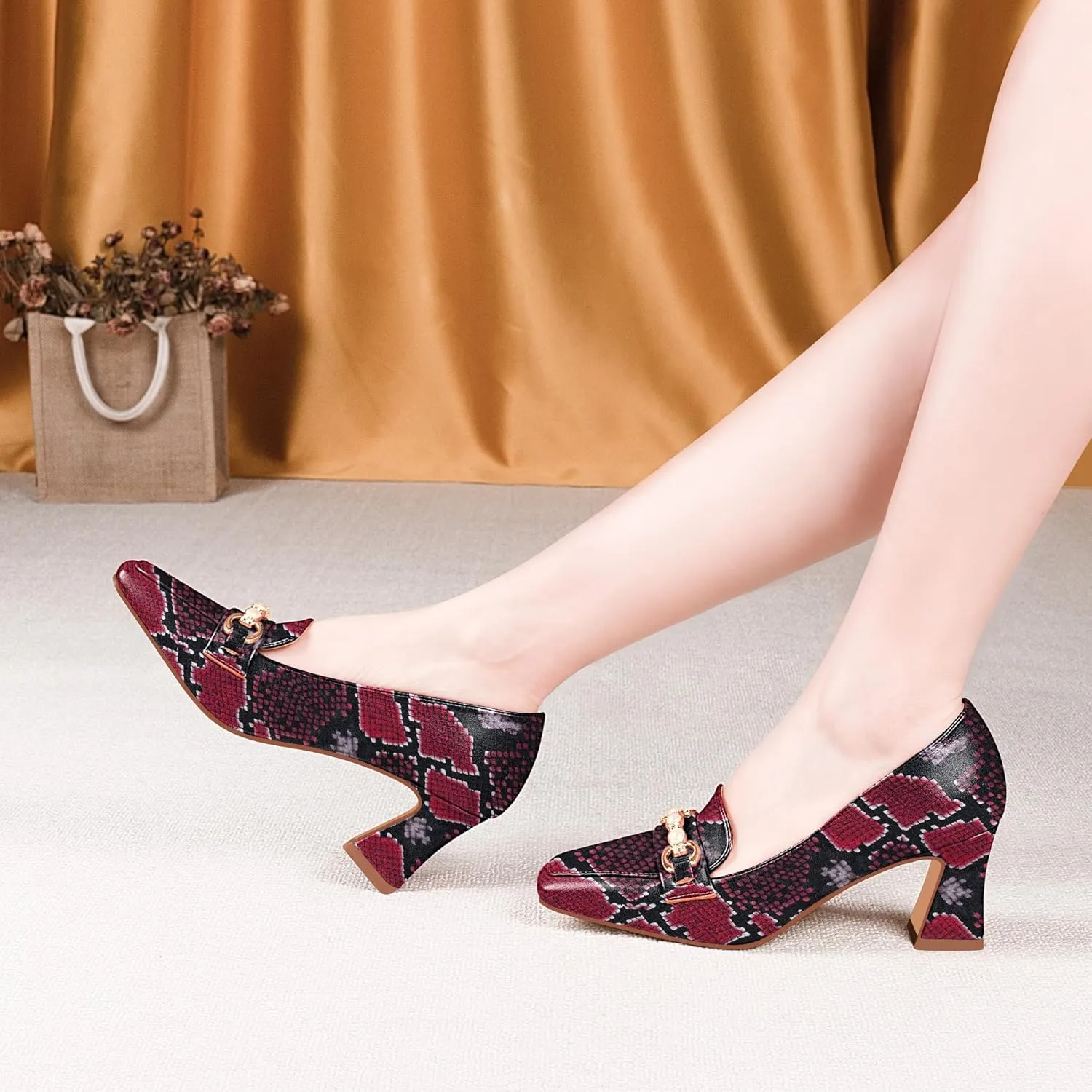 100FIXEO Women's Block Heel Loafers Square Toe Slip-on Pearl Chain Pumps Comfortable Office Shoes