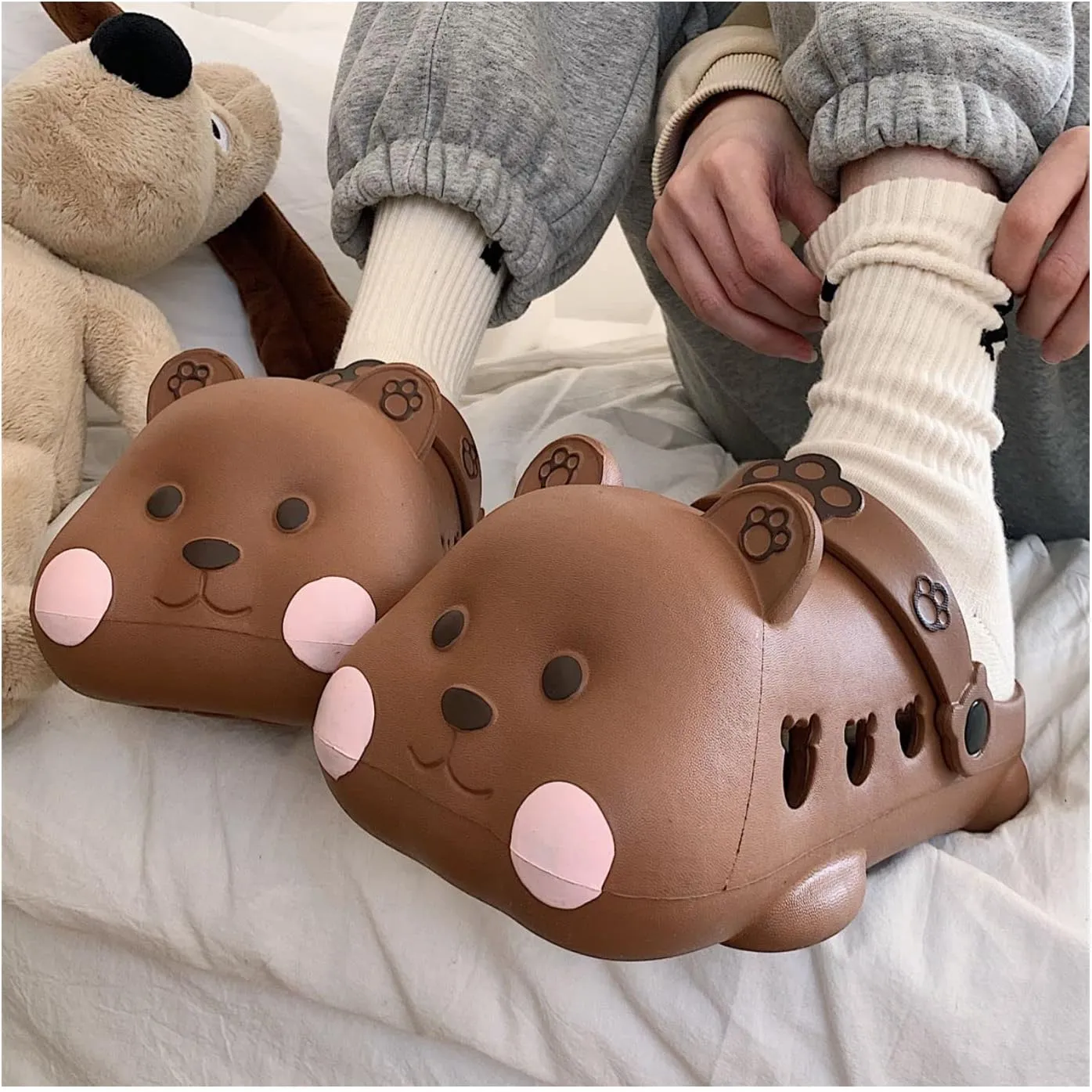 Aoakva Kawaii Slippers Kawaii Clogs Mules for Girls Women Cute Bear Summer Shower Slippers Non-Slip Beach Shoes EVA Soft Durable