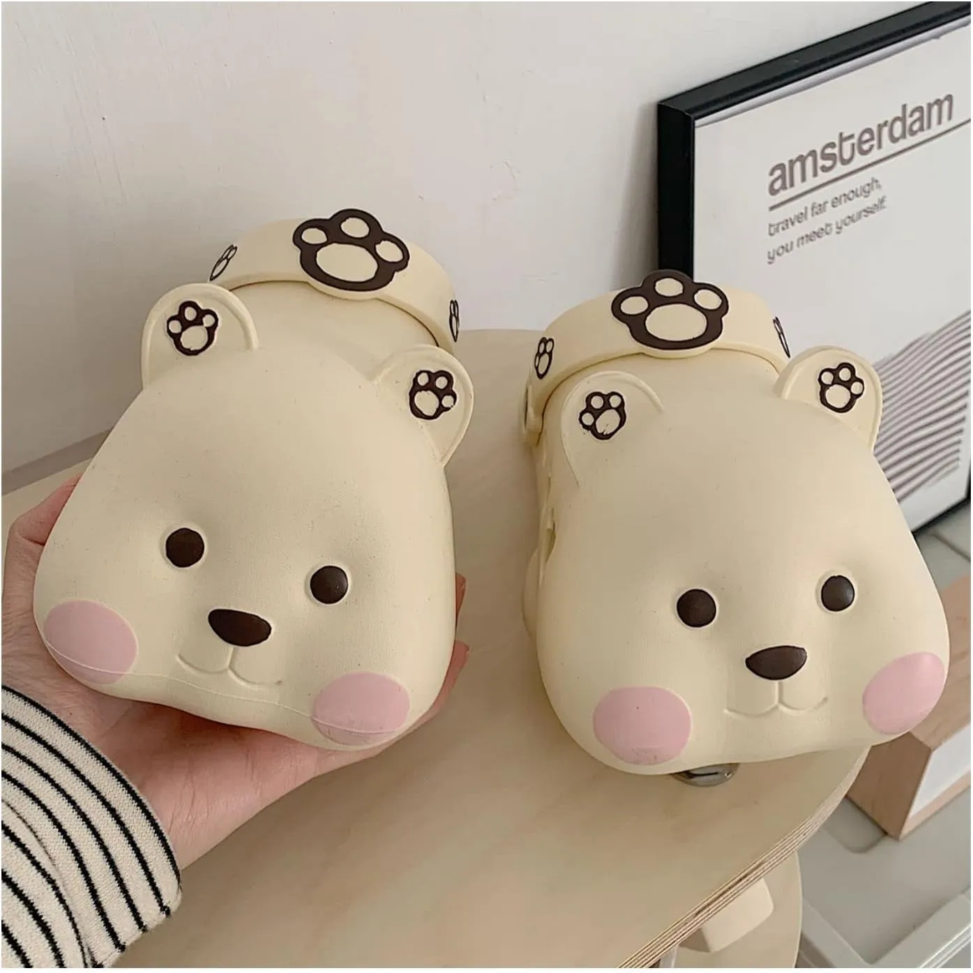 Aoakva Kawaii Slippers Kawaii Clogs Mules for Girls Women Cute Bear Summer Shower Slippers Non-Slip Beach Shoes EVA Soft Durable