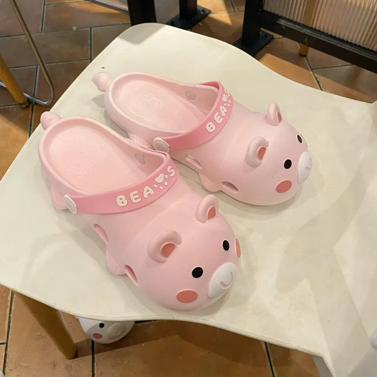Aoakva Kawaii Slippers Kawaii Clogs Mules for Girls Women Cute Bunny Summer Shower Slippers Non-Slip Beach Shoes PVC Soft Durable