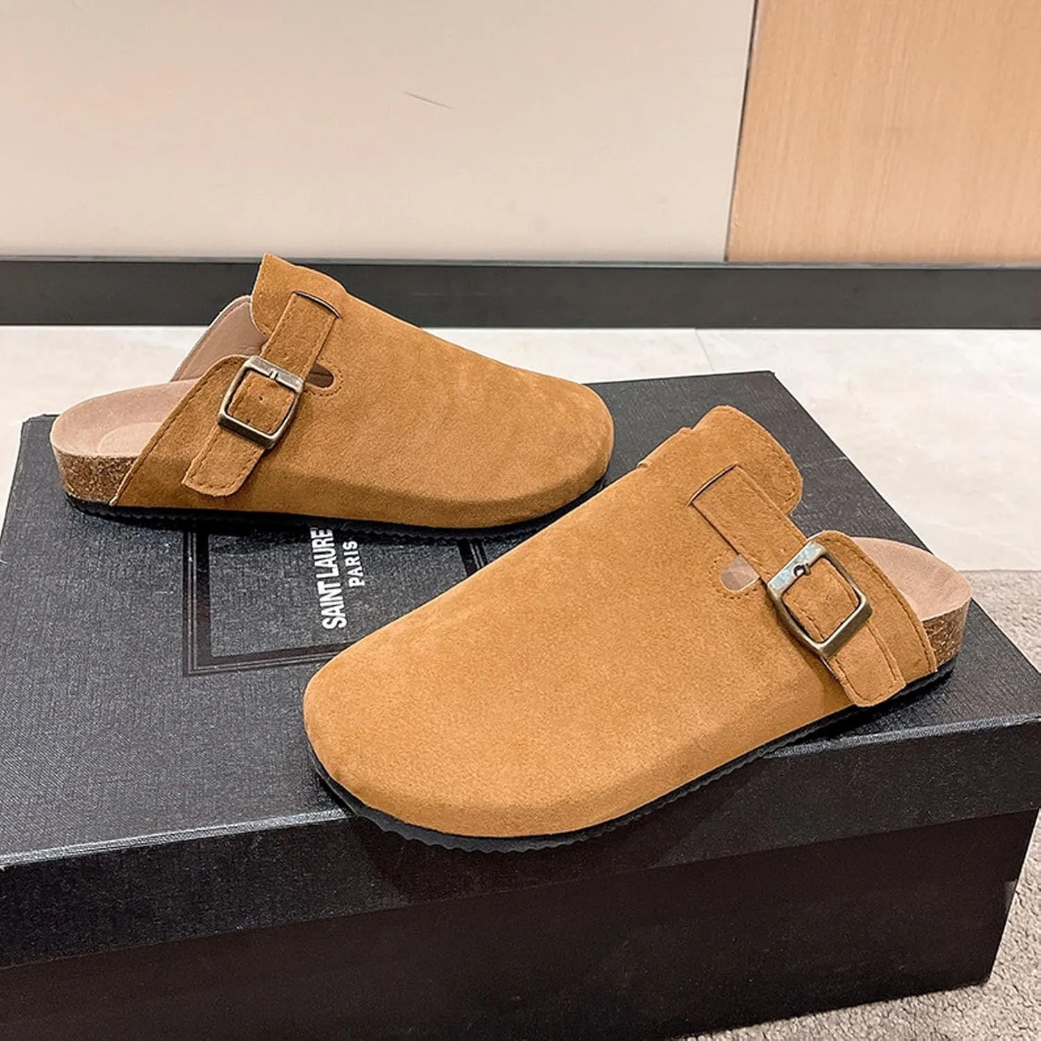 Clogs Slippers Mules House Slippers Corrective shoeswith Arch Support Adjustable Buckle Sandals Suitable for Men Women with Soft Padded Cork Like Insoles Round Toe Shoes