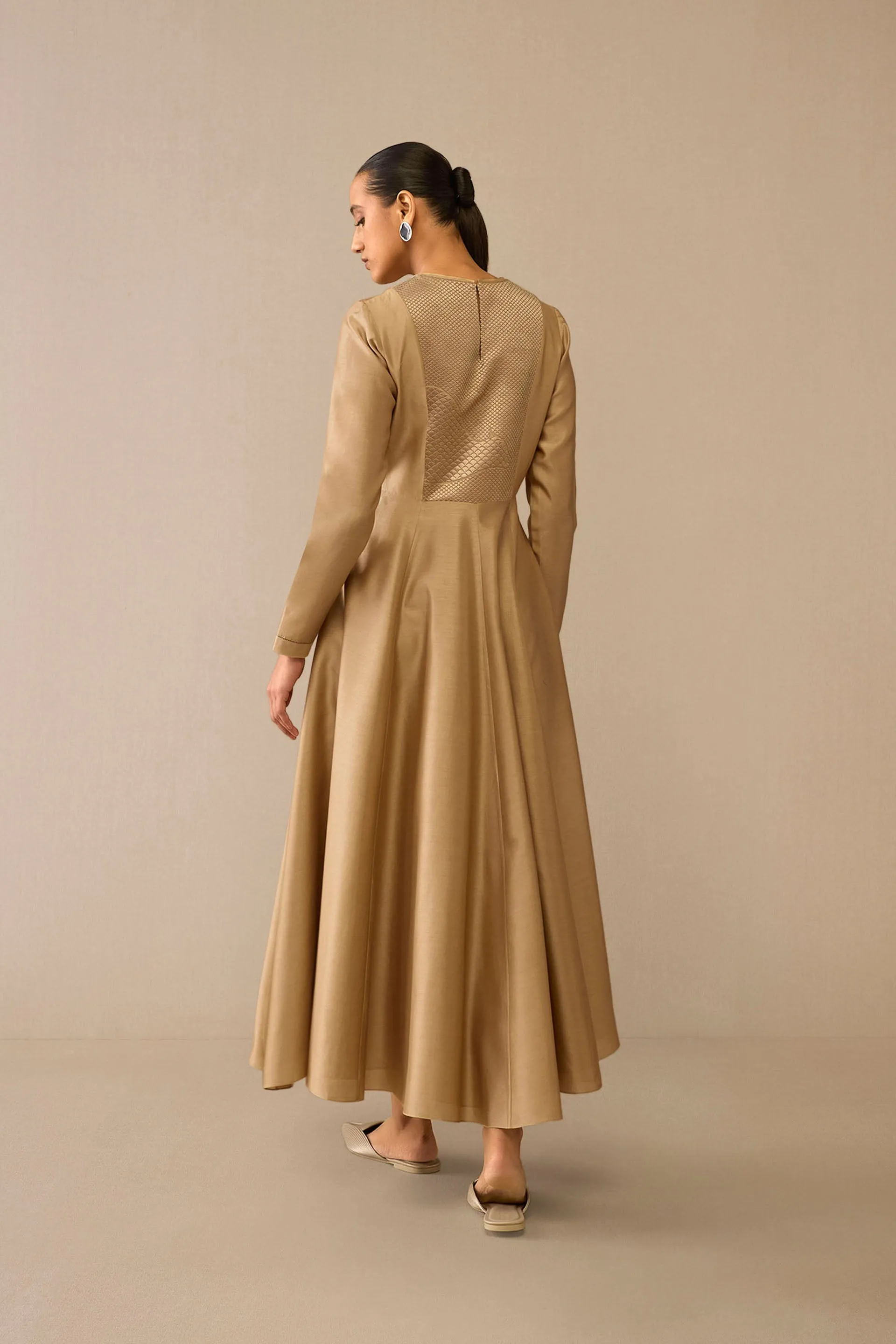 Dilnoor Dress