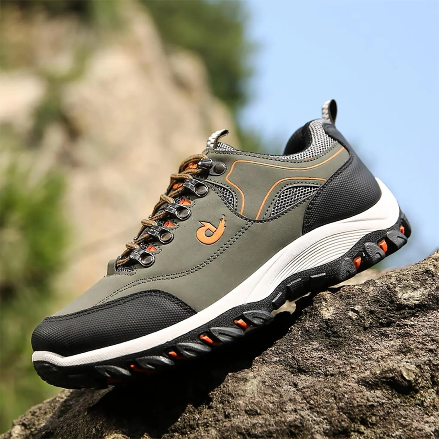 Fashion Men's Outdoor Non Slip Sport Shoes Lace Up Mountaineering Sneakers Sneaker Organizers and Storage Men