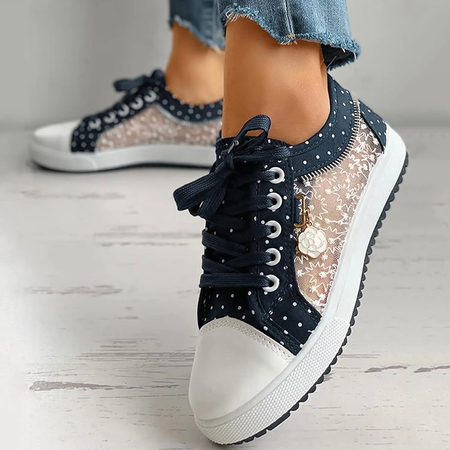 Hbeylia Lace Floral Embroidered Loafers for Women Girls Breathable Anti Slip Mesh Low Top Canvas Shoes Chunky Bottom Lace Up Play Sneakers Walking Shoes for Autumn Outdoor Travel Wedding