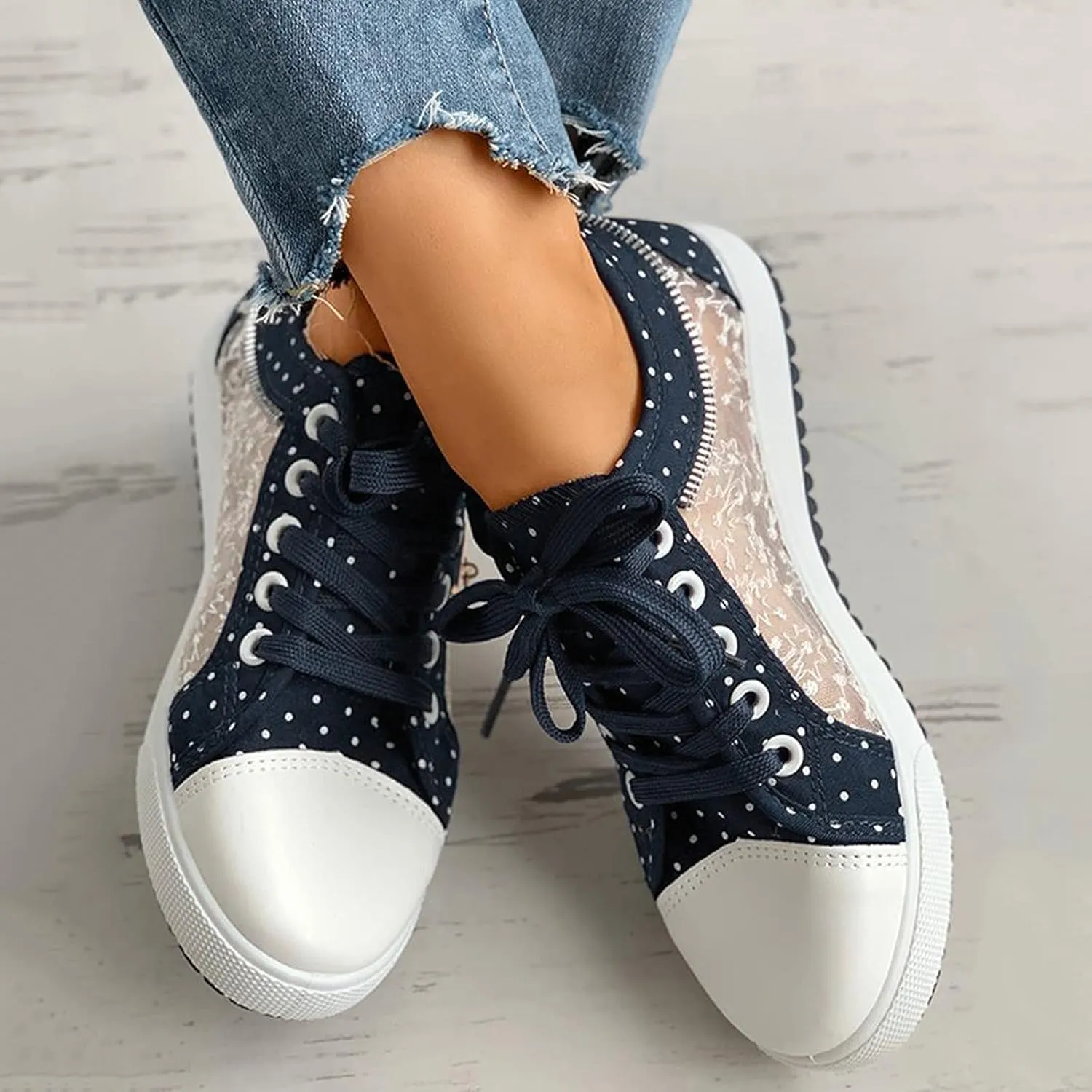 Hbeylia Lace Floral Embroidered Loafers for Women Girls Breathable Anti Slip Mesh Low Top Canvas Shoes Chunky Bottom Lace Up Play Sneakers Walking Shoes for Autumn Outdoor Travel Wedding