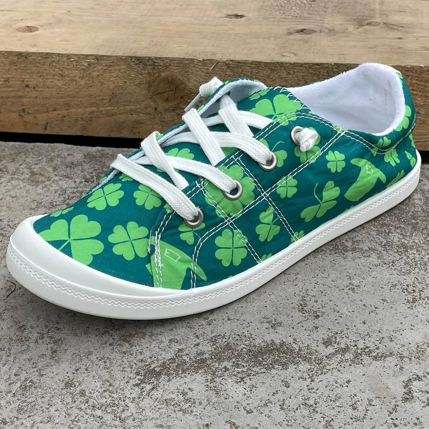Hbeylia Women’s Canvas Low Top Sneaker Casual Printed Lace ups Canvas Shoes Slip-On Flats Play Sneakers Lightweight Comfortable Sport Walking Shoes Loafers for Women Girls Students
