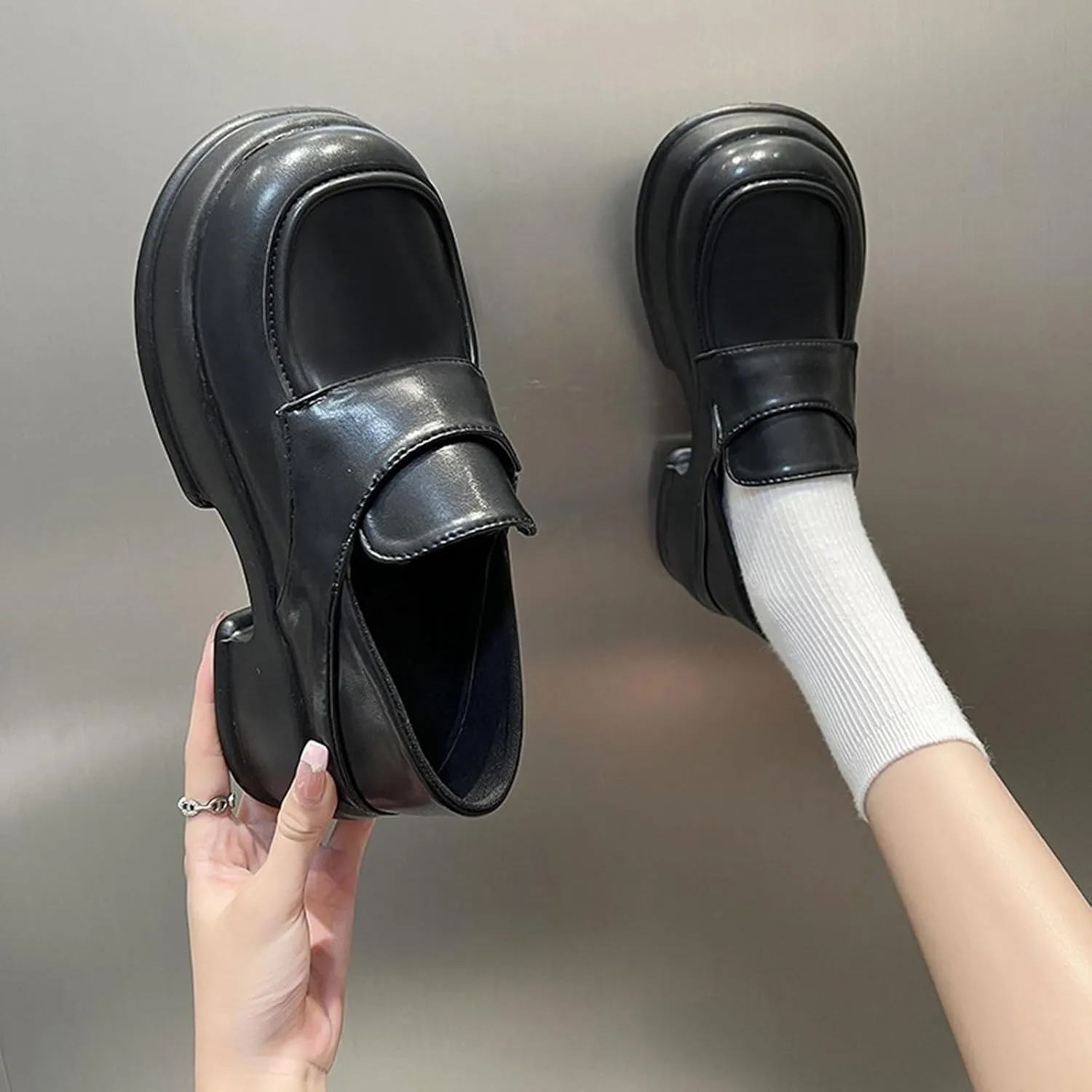 Loafers for Women Women's Casual Thick Soled Leather Shoes Stylish and Comfortable Footwear for Everyday Wear