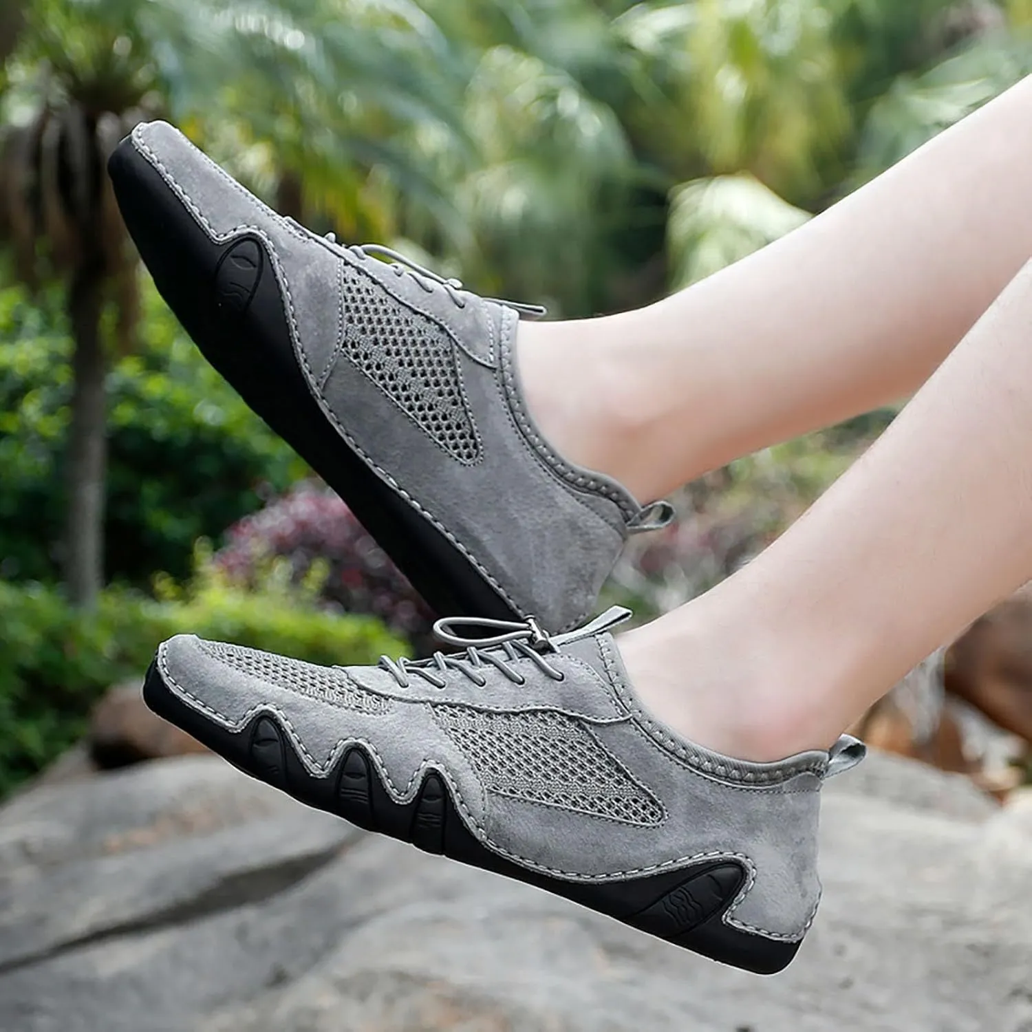 Men's Casual Sneakers Lightweight Comfortable Walking Shoes Adjustable Laces Versatile for Daily Wear Travel