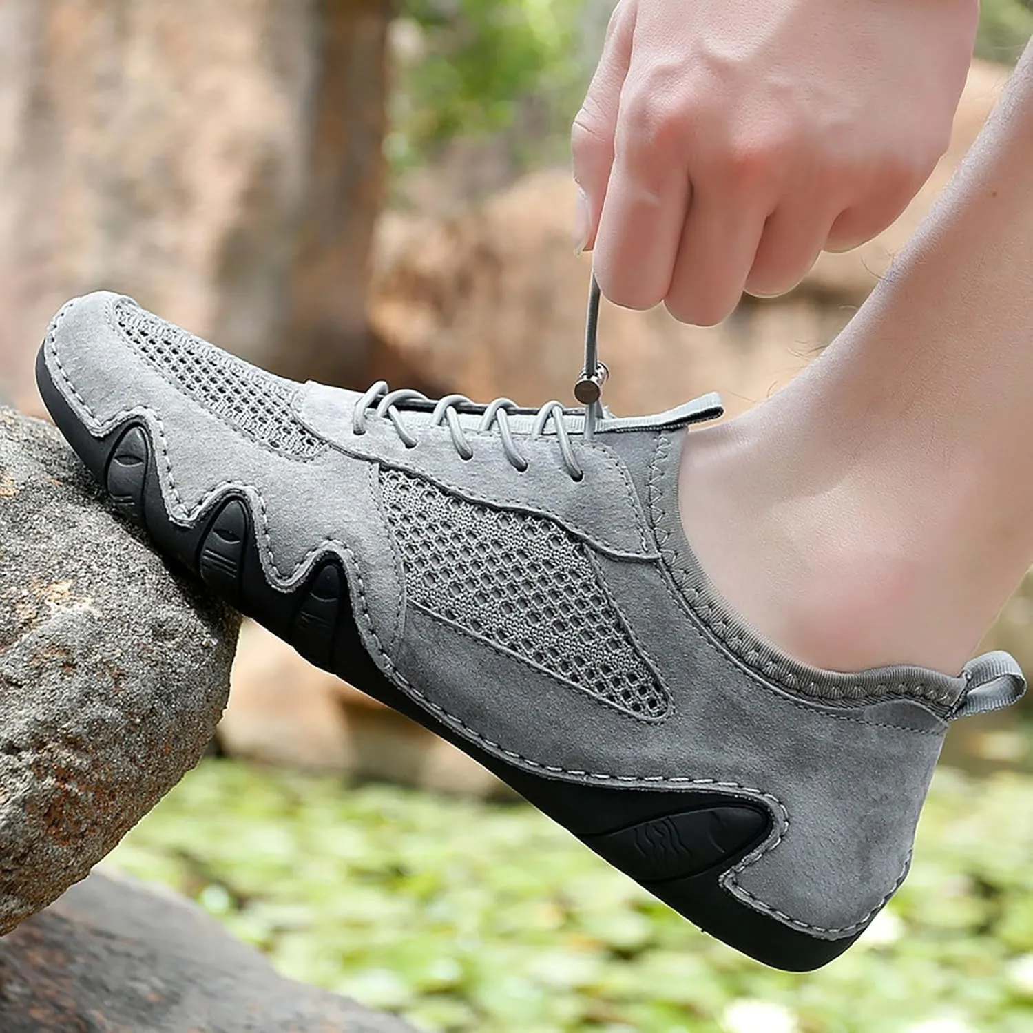 Men's Casual Sneakers Lightweight Comfortable Walking Shoes Adjustable Laces Versatile for Daily Wear Travel