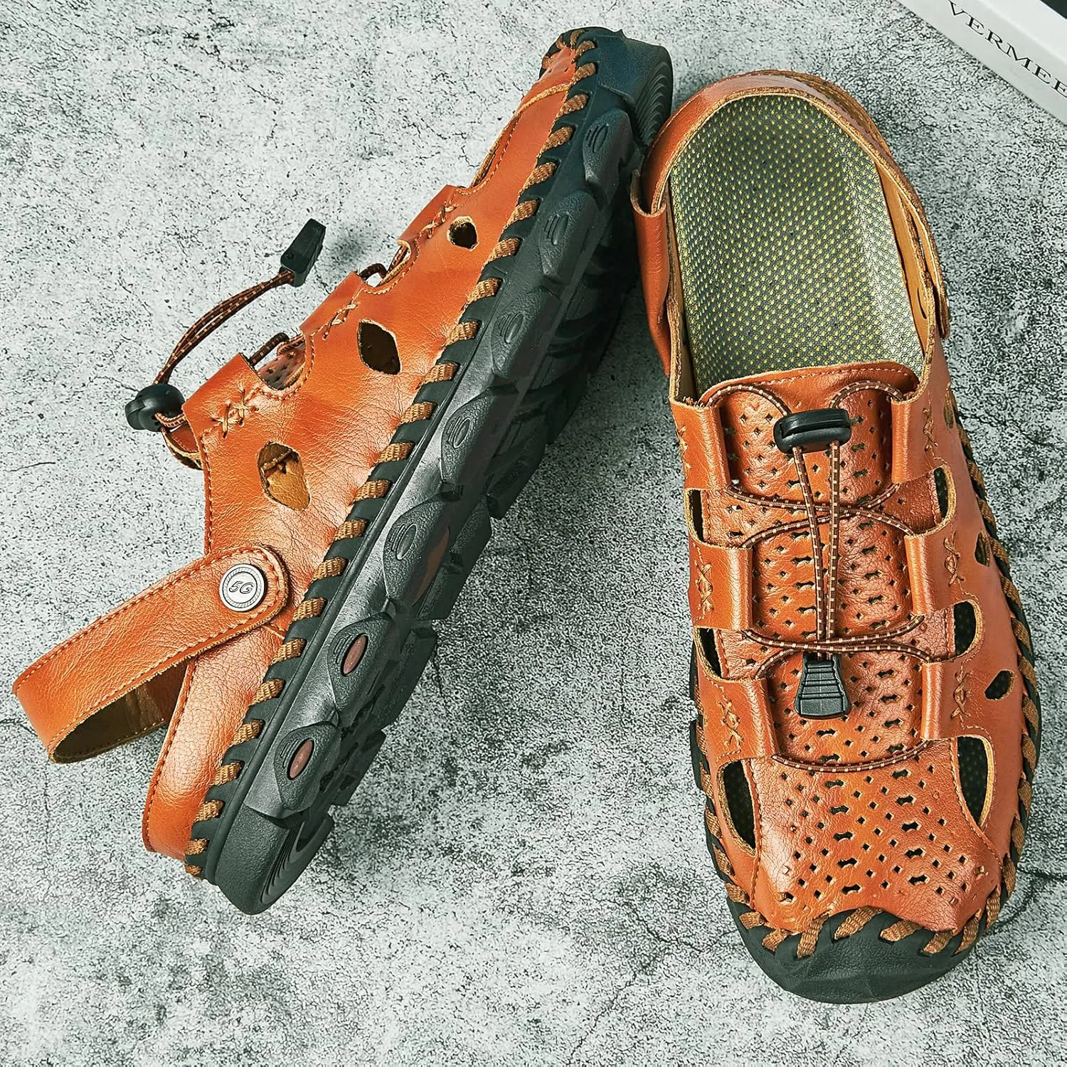 Mens Sandals Leather Closed Toe Outdoor Summer Anti-Slip Beach Sandals
