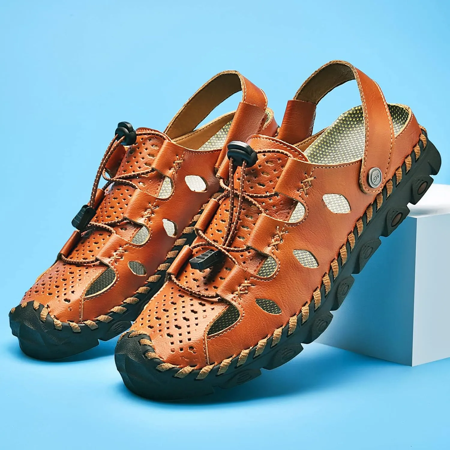 Mens Sandals Leather Closed Toe Outdoor Summer Anti-Slip Beach Sandals