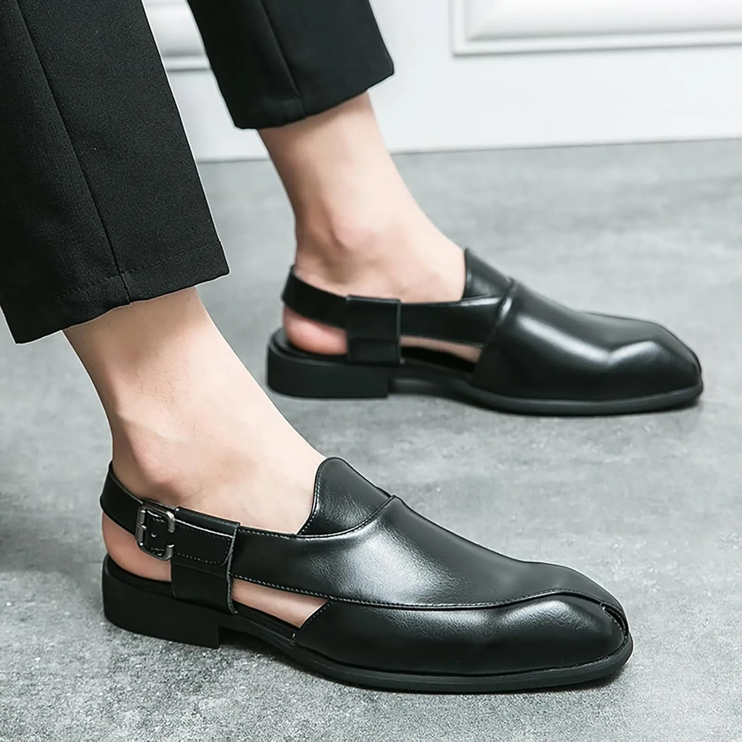 Men's Splice Leather Closed Toe Sandals with Adjust Buckle Strap Anti-Slip Breathable Pointed Toe Block Heel Slides Sandals for Business Walking Driving Office Dress Shoes