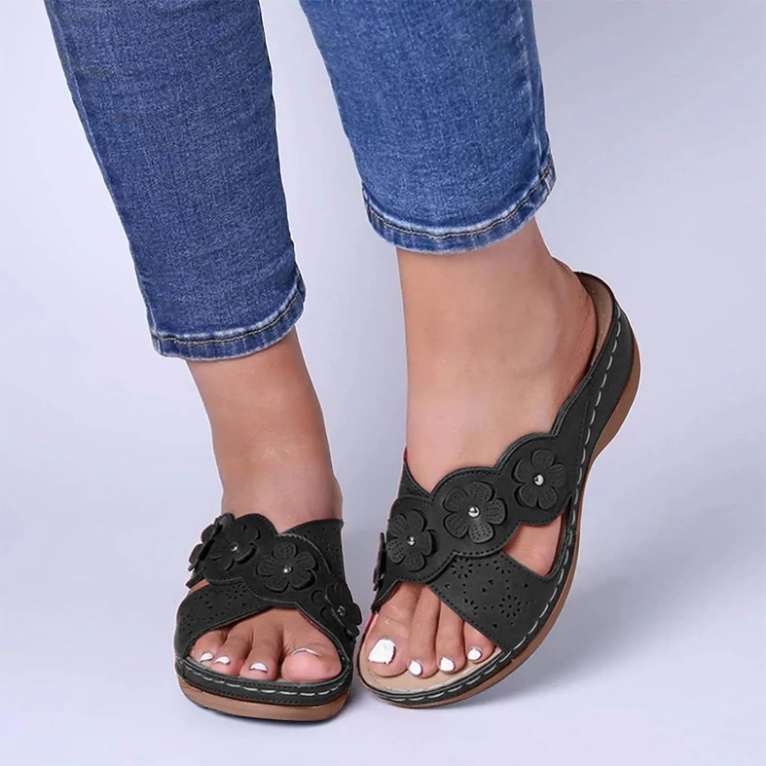 Orthopedic Wedge Sandals for Women Dressy Summer 2025,Womens Hollow Flower Comfortable Sandals Arch Support Casual Slippers Slip On Platform Wedge Sandals Sandalias Beach Slide Walking Flip Flops