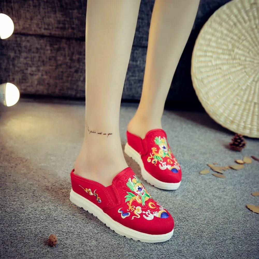Qhome Women's Canvas Chinese Dragon Embroidery Comfortable Casual Mules House Slippers Shoes