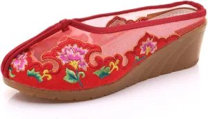 Qhome Women's Chinese Floral Embroidery Net Yarn Silk Comfortable Casual Mules House Wedge Slippers Shoes