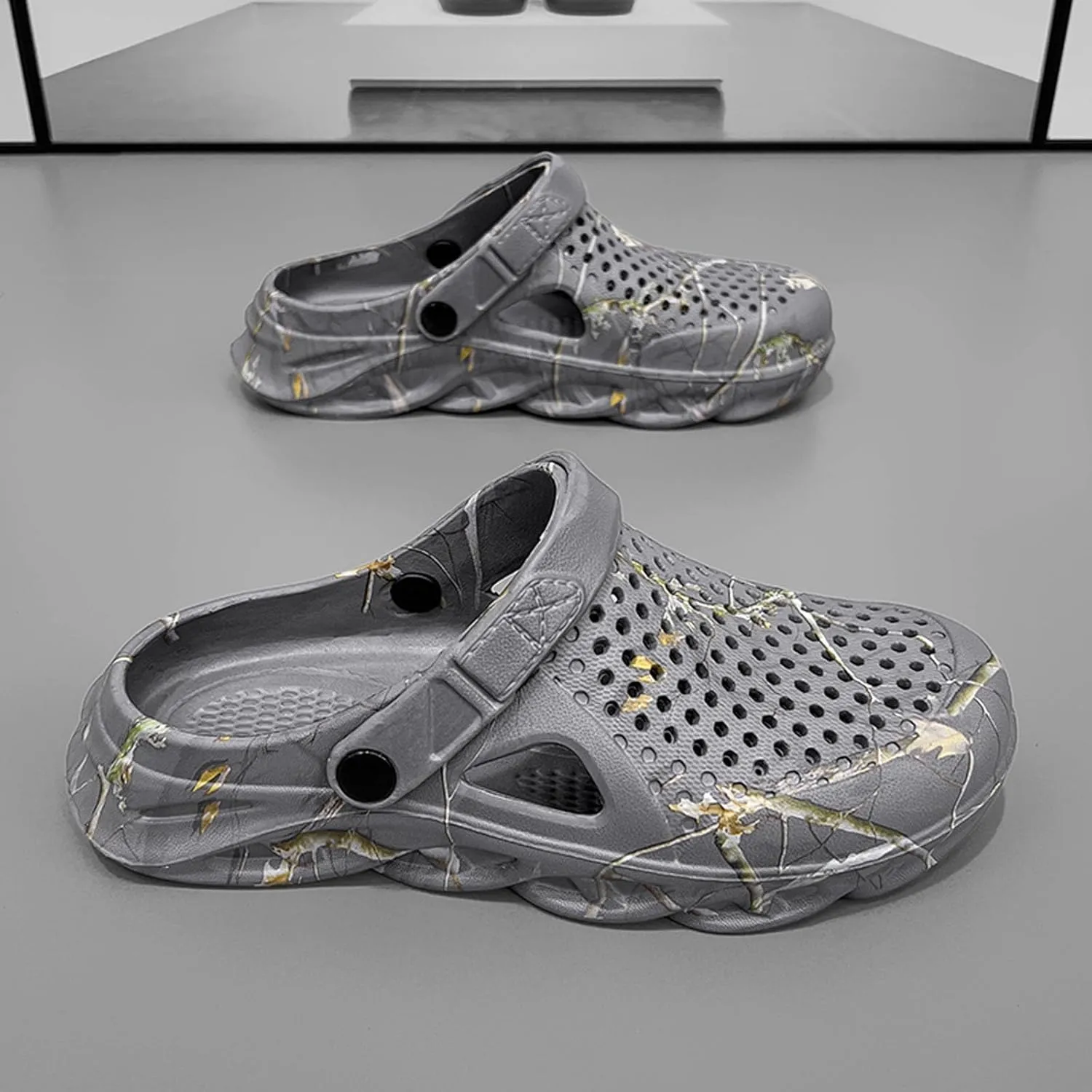 SECHRITE Mens Clogs - Slip-on Garden Shoes Mules for Men - Fashion Outdoor Beach Sandals Cushioned Supportive