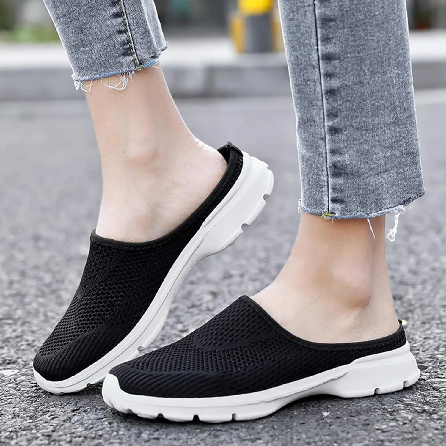 Slip On Mules & Clogs for Womens Breathable Mesh Walking Mules Sneakers Lightweight Open Back Slip On Shoes Closed Toe Slides Summer Breathable Slippers