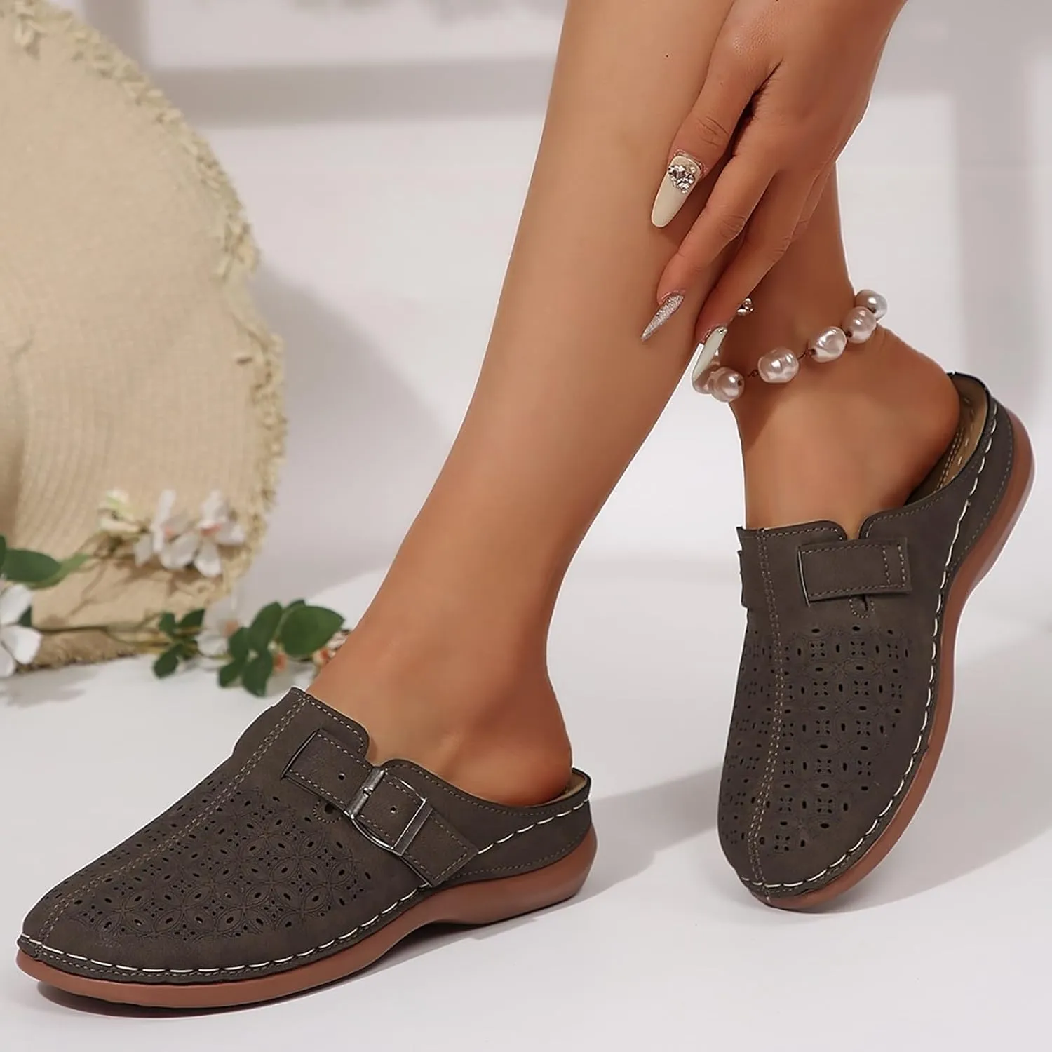 Summer Clogs for Women 2025 Mules Slip on Closed Toe Sandals Women Comfortable Arch Support Closed Toe Sandals Walking Wedge Clogs Backless Low Wedge Slip on Shoes 2025