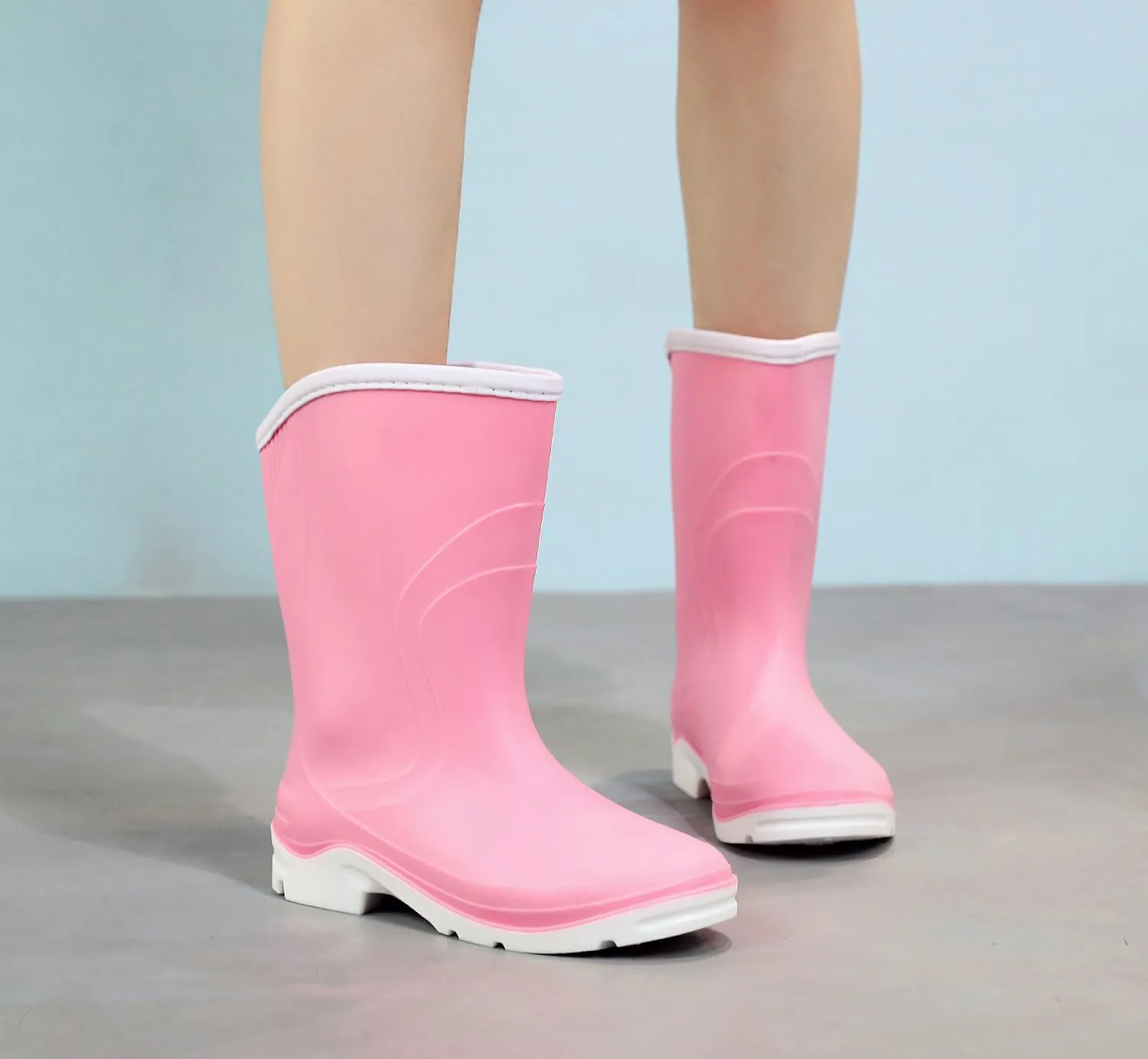 Women Half Calf Ankle Rubber Rainboots 2 Color Waterproof Boots for Garden Rain Round Toe Rainboots