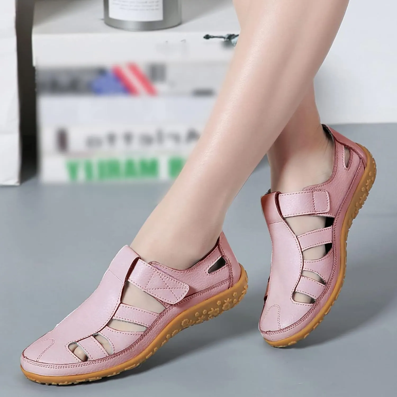 Women's Casual Boho Gladiator Sandals Wide Width Leather Sandals Summer Comfort Soft Sole Closed Toe Ankle Strap Beach Shoes