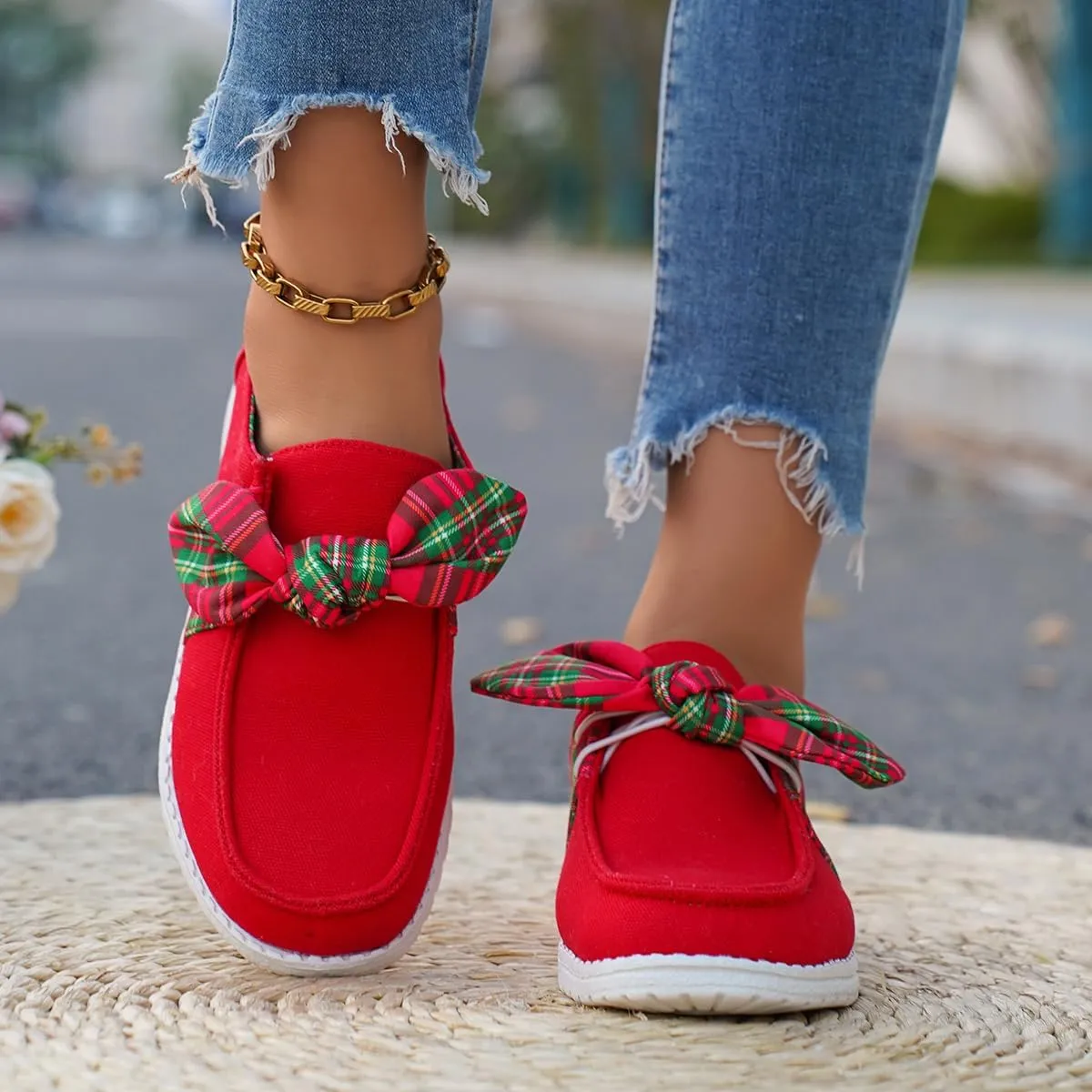 Women's Casual Loafers with Red Canvas and Plaid Bow Design, Lightweight Slip-On Shoes with Comfortable Cushioned Sole, Stylish Everyday Footwear for Holiday or Casual Outfits