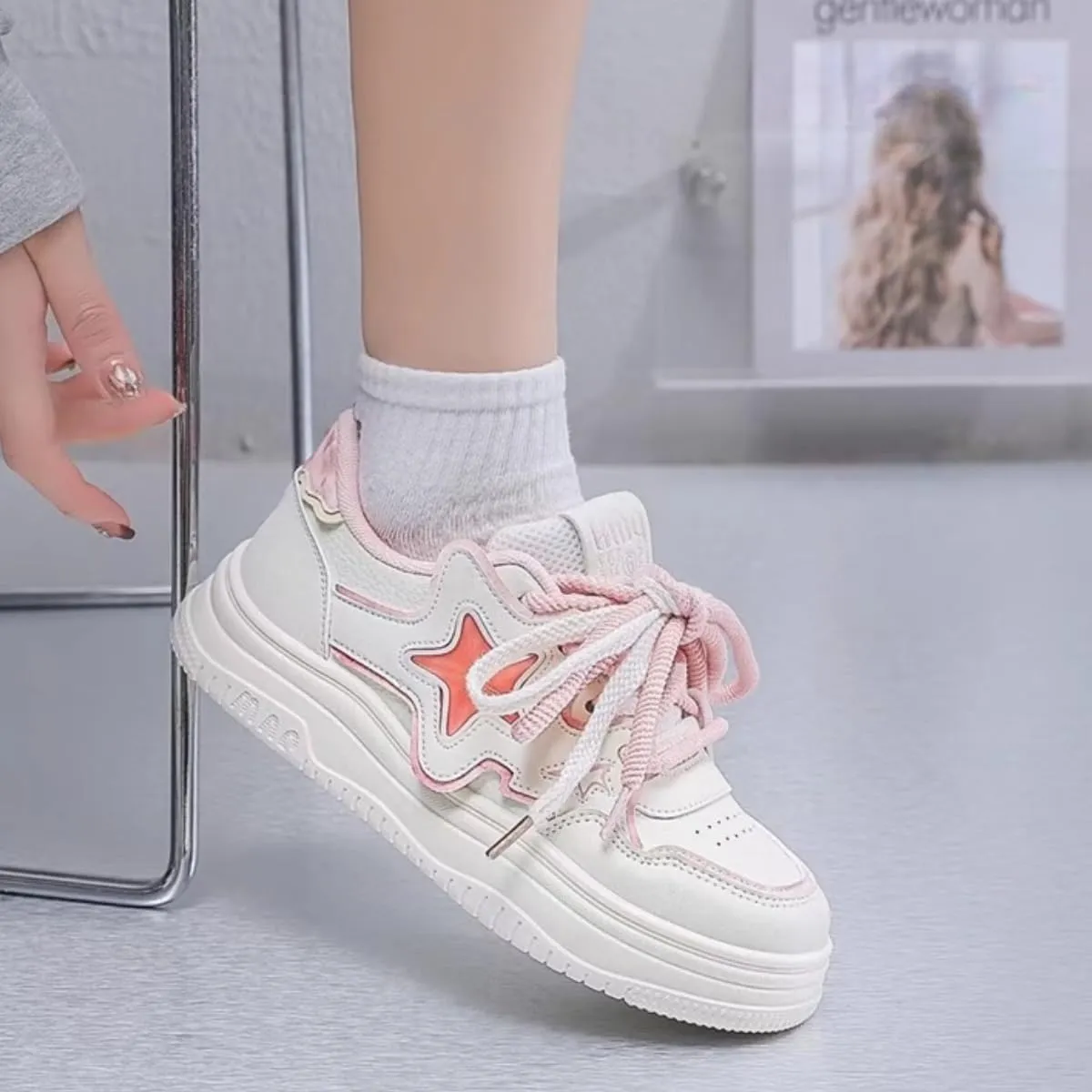 Women's Chunky Platform Sneakers Star Skate Shoes for Sport Travel Casual Preppy Walking Shoes Colorful Back to School