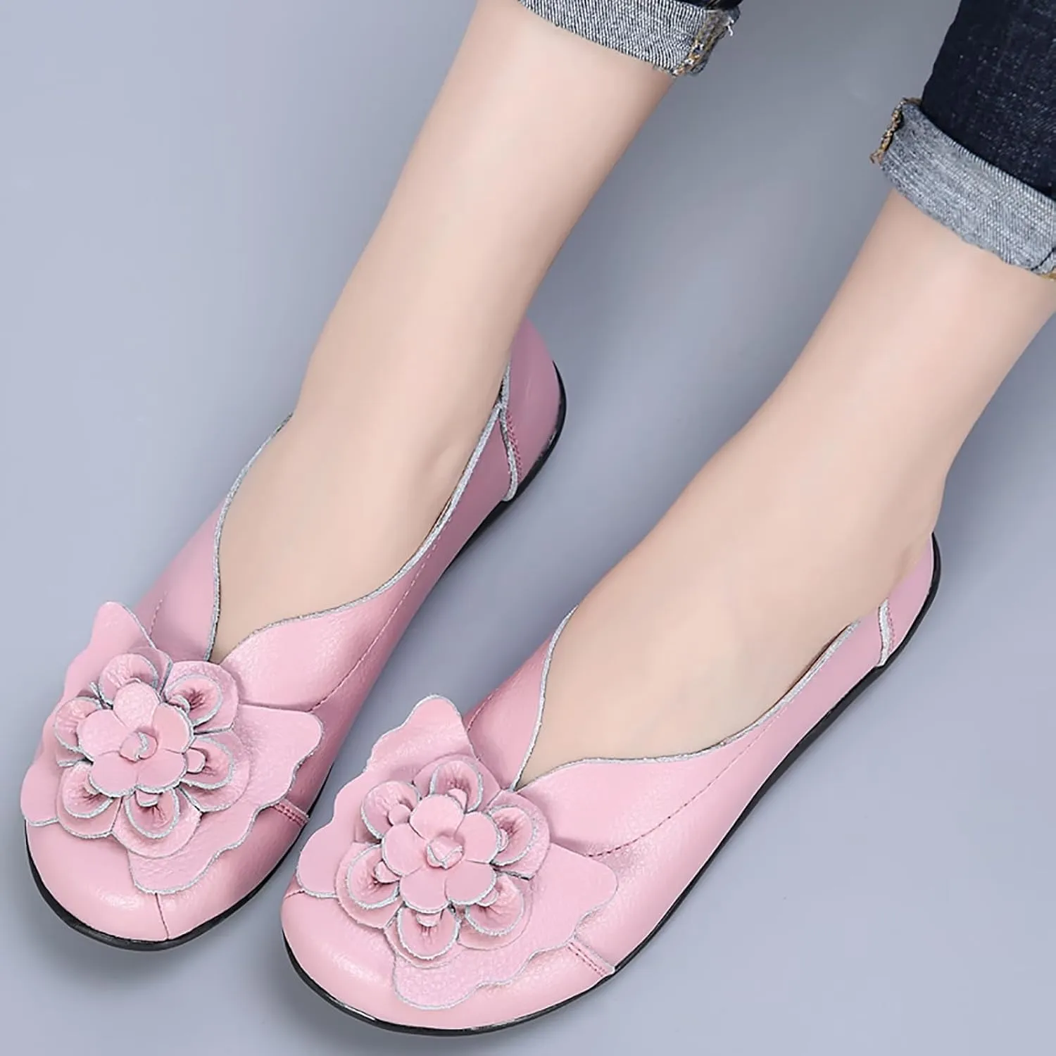 Women's Leather Flowers Loafers Lightweight Comfortable Round Toe Soft Bottom Walking Shoes Summer Casual Slip On Moccasins Driving Flats Outdoor Work Shoes
