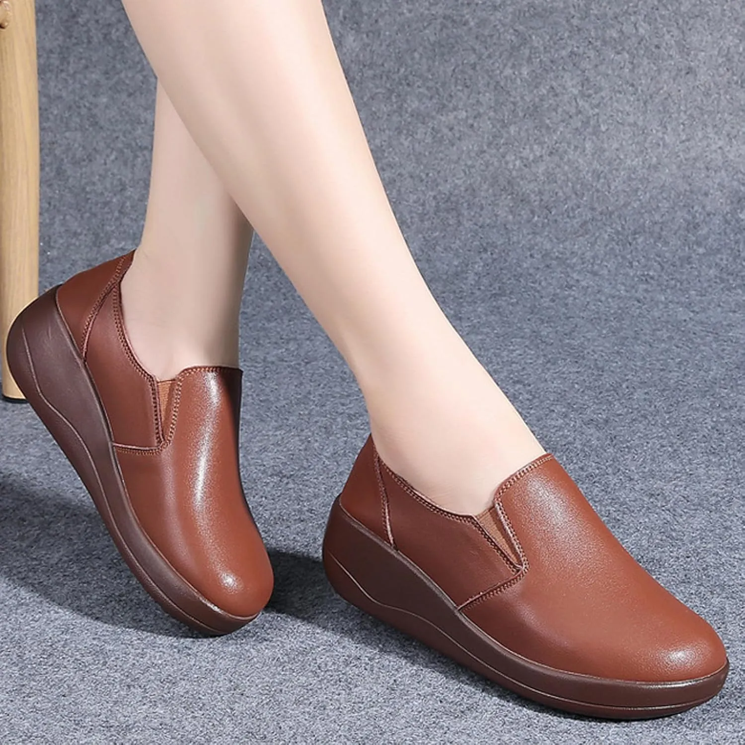 Women's Leather Rocker Loafers Comfort Round Toe Non Slip Slip-On Platform Walking Shoes Casual Outdoor Mom Shoes