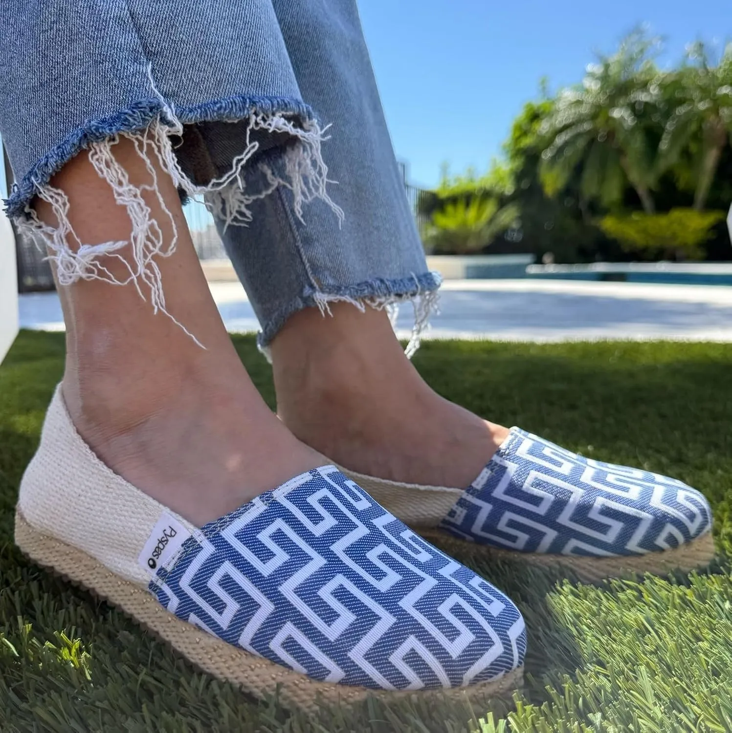 Women’s Slip-On Espadrilles | Handmade in Colombia | Organic Canvas & Natural Jute | Sustainable & Biodegradable Flat Shoes | Comfortable Travel Flats for Casual Outfits